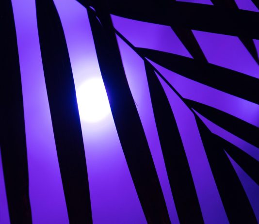 Kriptonul – gazul misterios care luminează tehnologia modernă Kriptonul